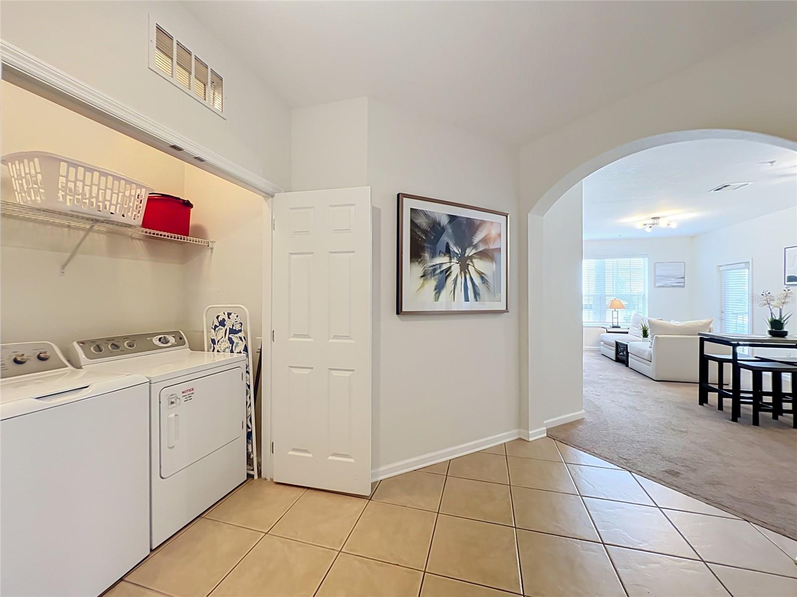 VISTA CAY - Residential