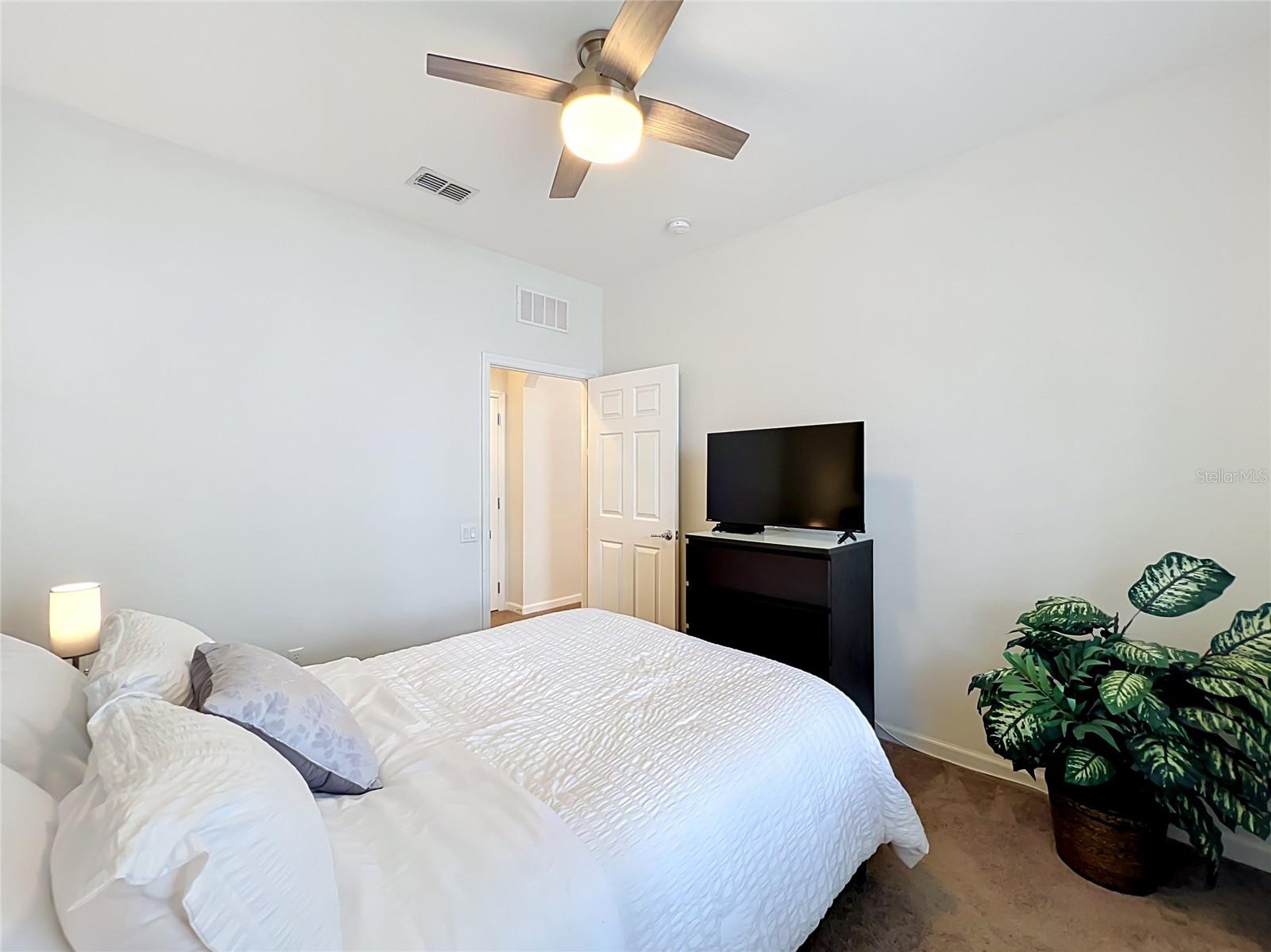 VISTA CAY - Residential