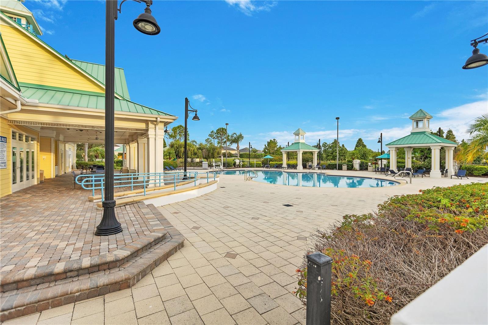 HARBOUR ISLES PH 1 - Residential