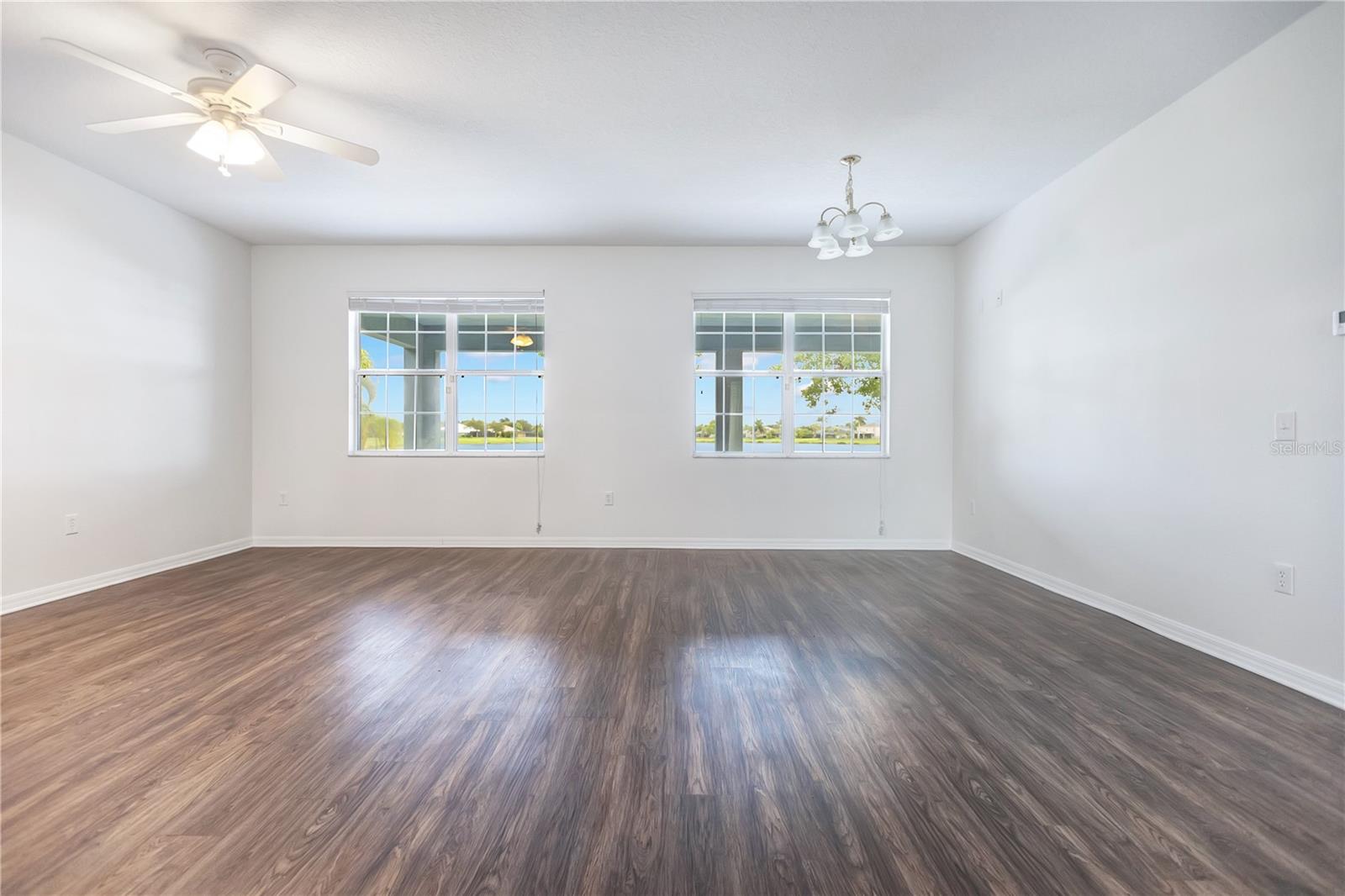 HARBOUR ISLES PH 1 - Residential