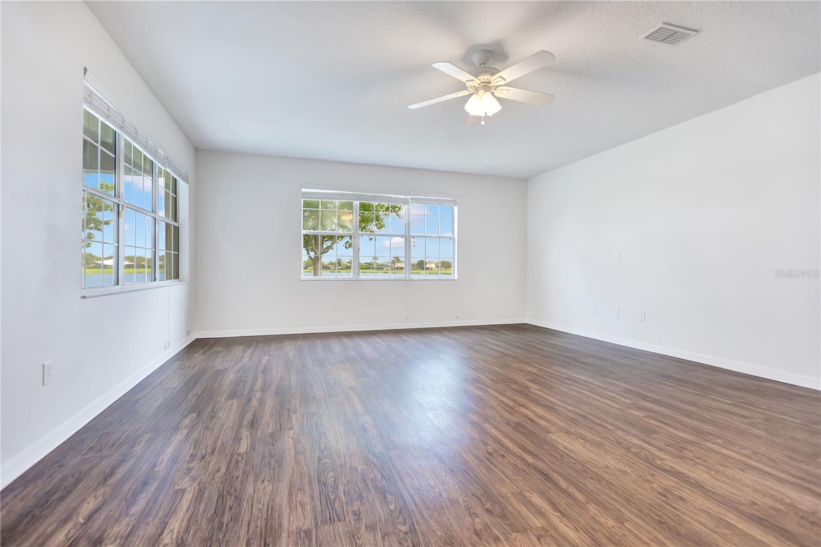 HARBOUR ISLES PH 1 - Residential