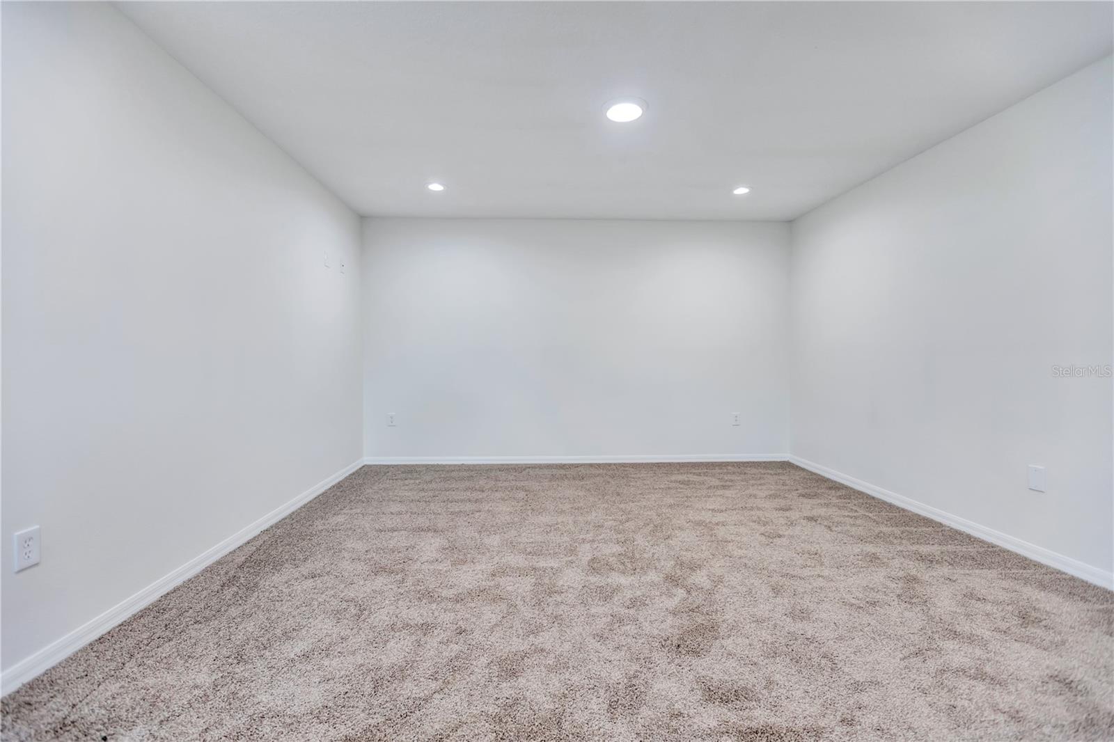 HARBOUR ISLES PH 1 - Residential