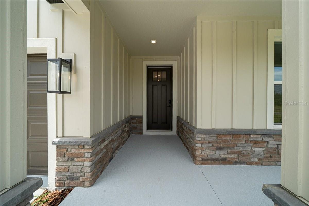 ROYAL HIGHLANDS - Residential
