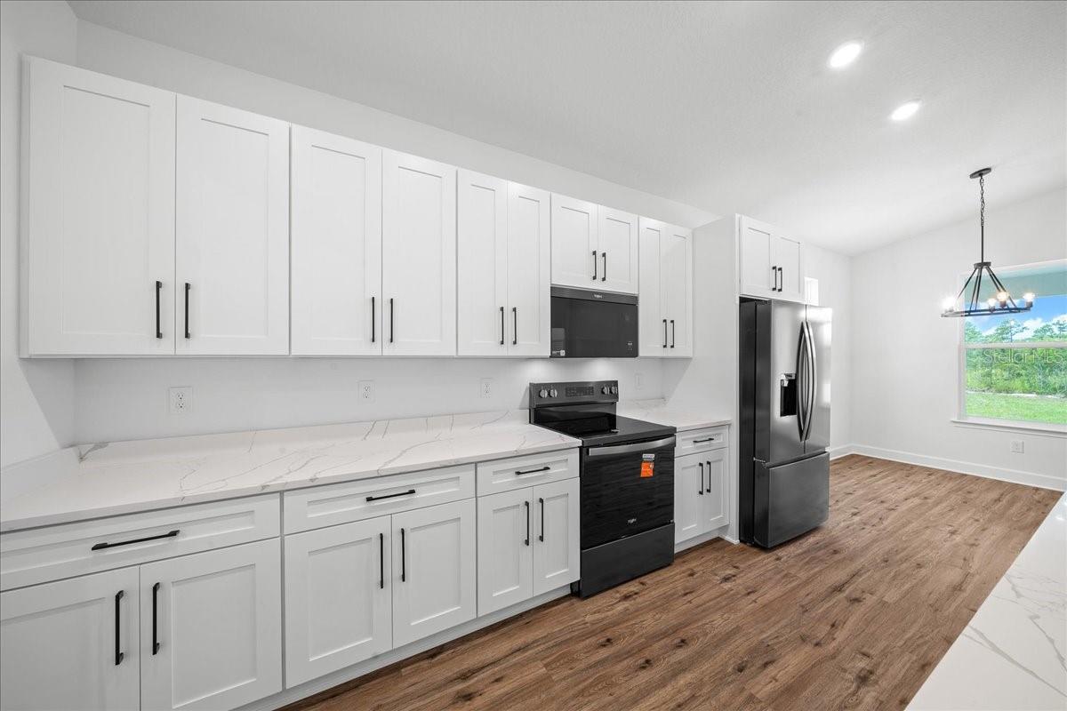 ROYAL HIGHLANDS - Residential