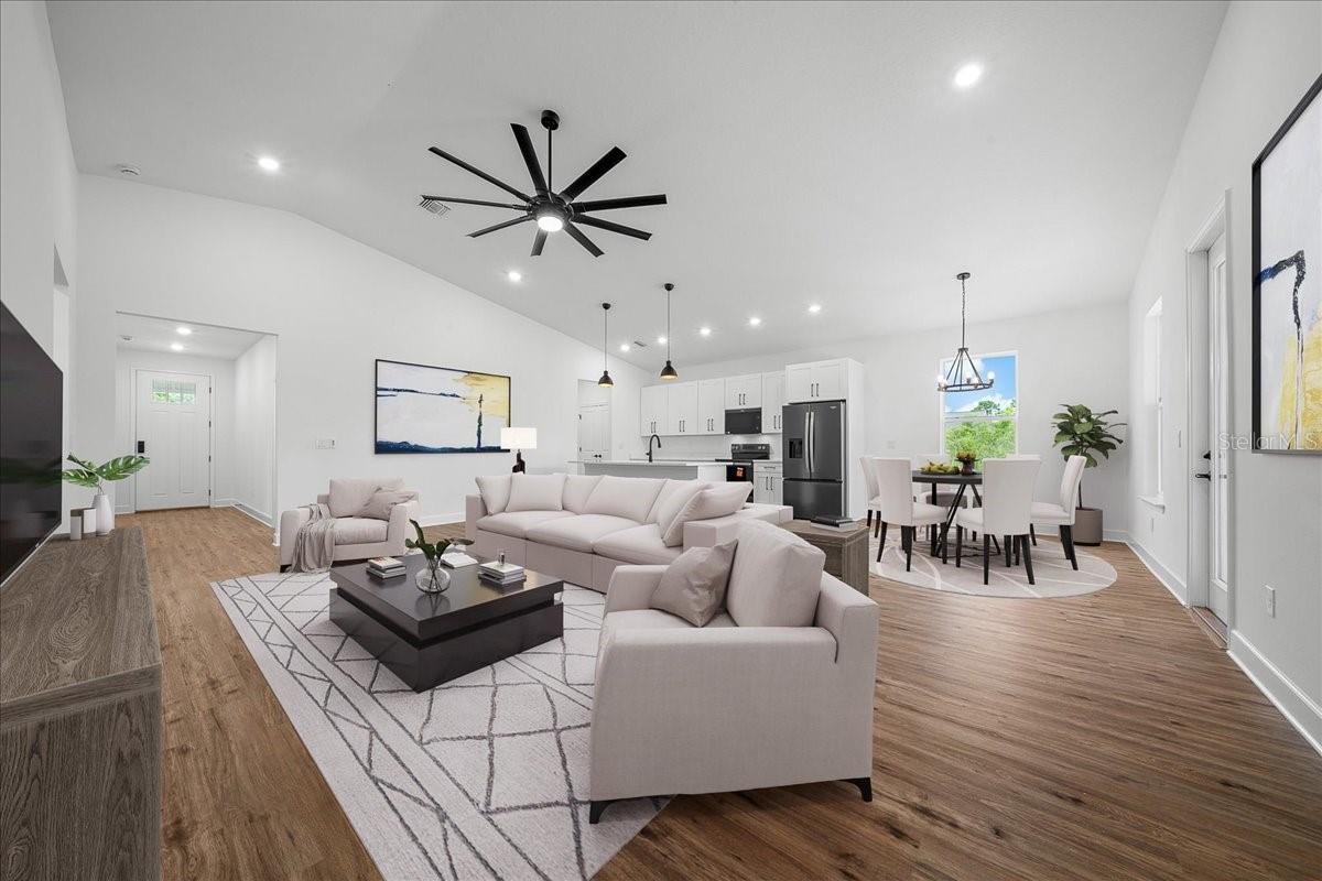 ROYAL HIGHLANDS - Residential