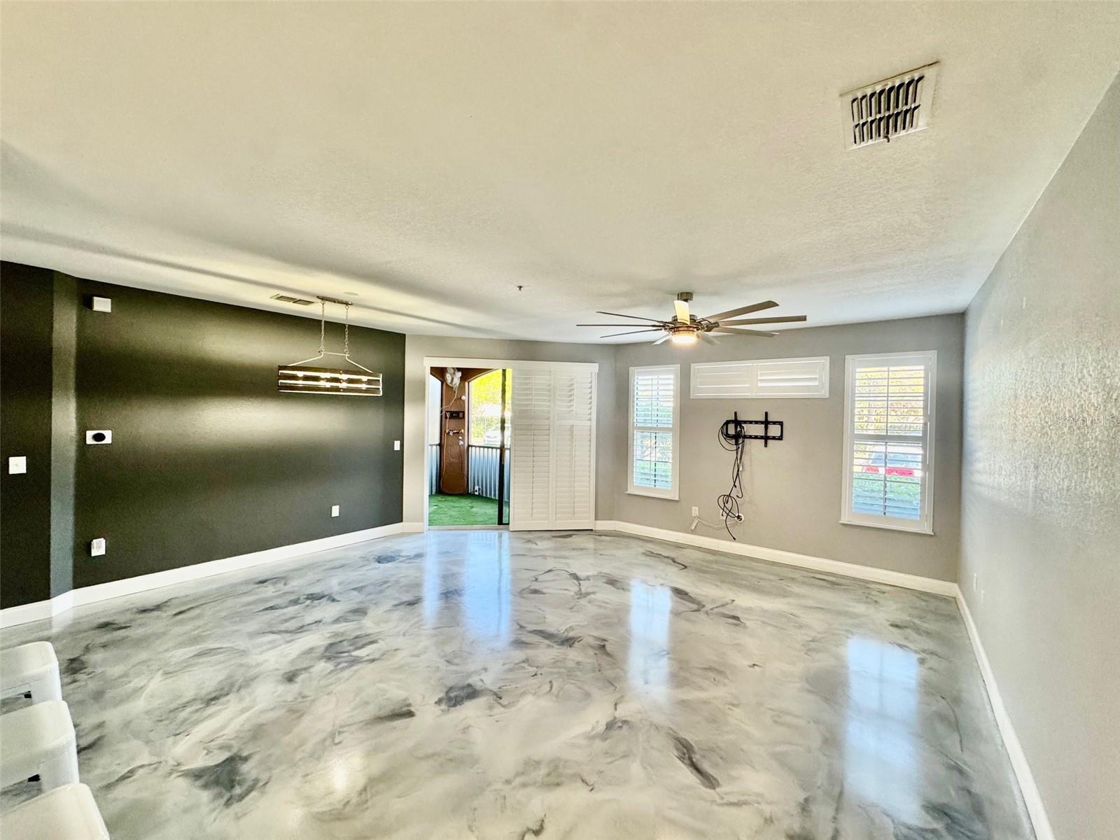 SERENATA SARASOTA - Residential
