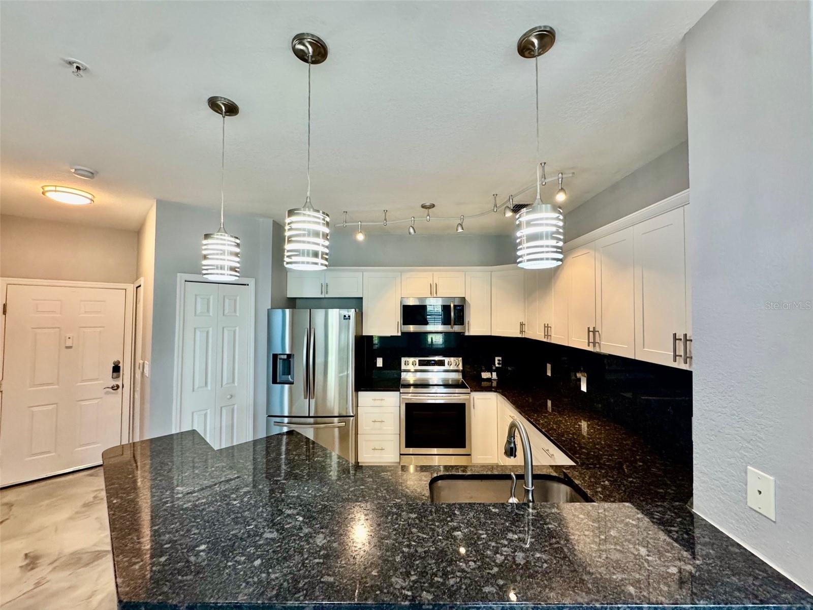 SERENATA SARASOTA - Residential