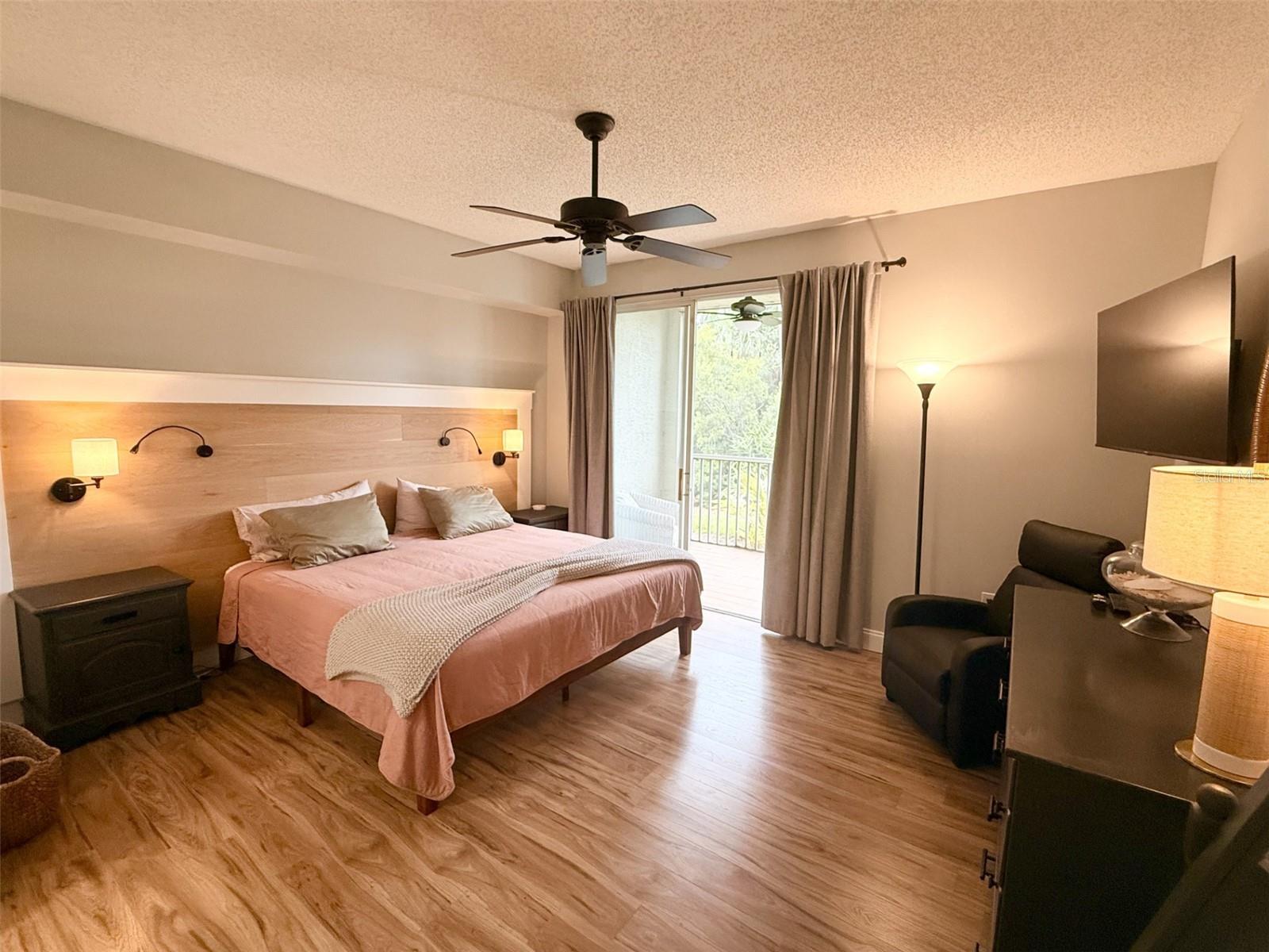 LAS PALMAS OF SARASOTA - Residential