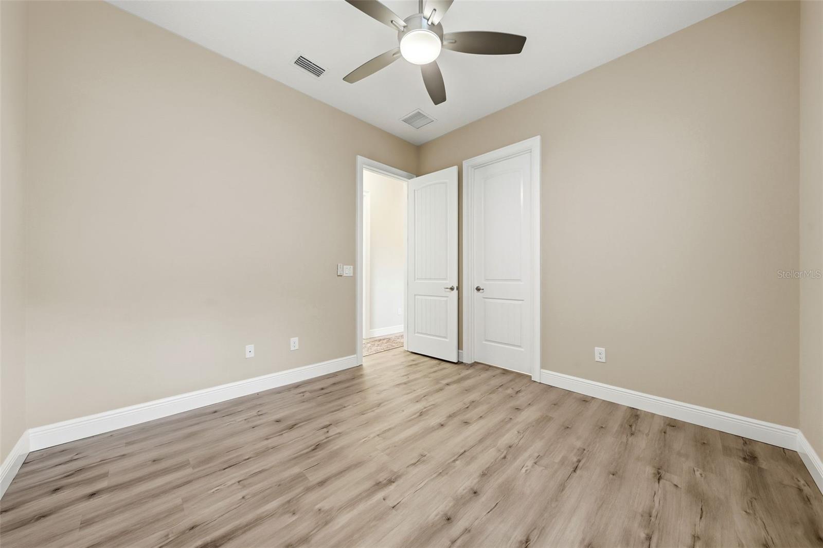 HARBOR HILLS - Residential