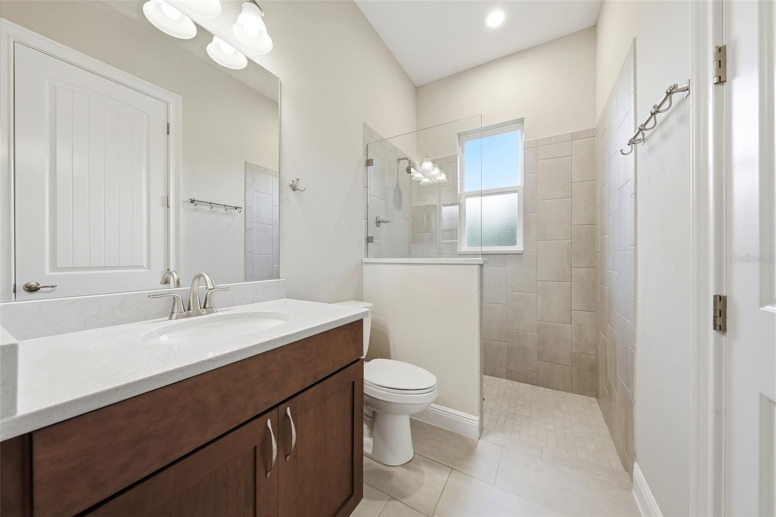 HARBOR HILLS - Residential
