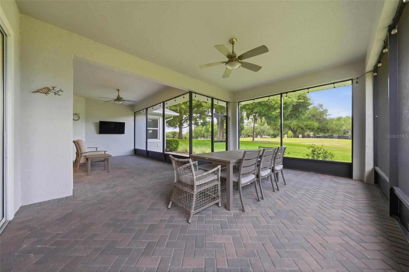 HARBOR HILLS - Residential