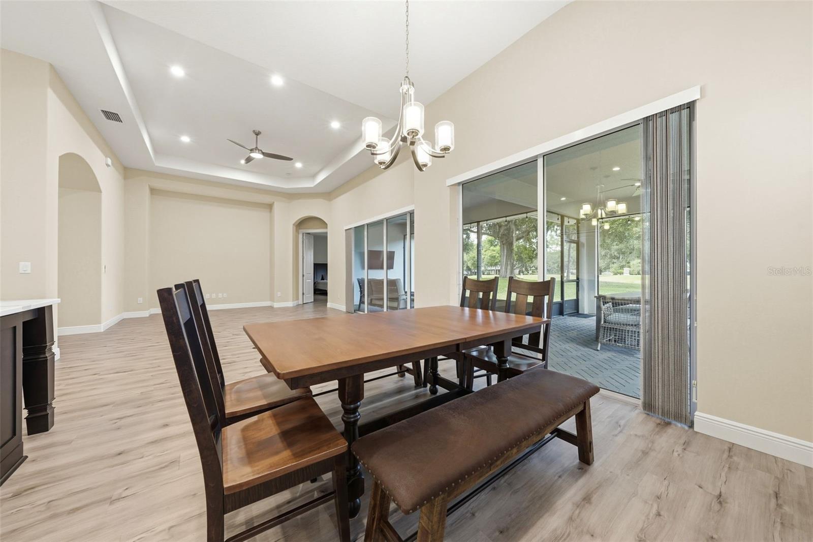 HARBOR HILLS - Residential
