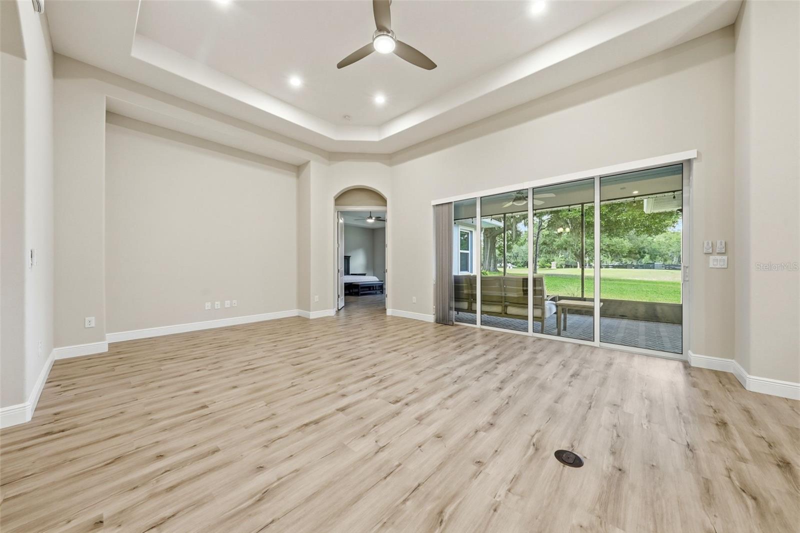 HARBOR HILLS - Residential