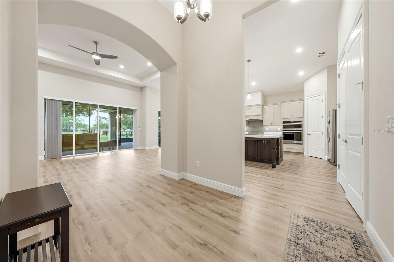 HARBOR HILLS - Residential