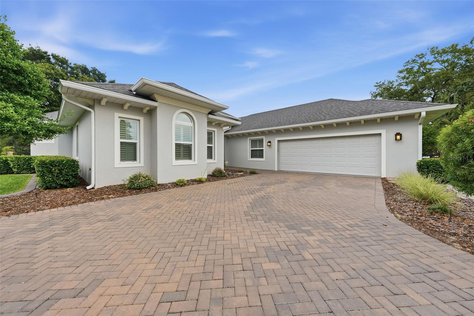 HARBOR HILLS - Residential