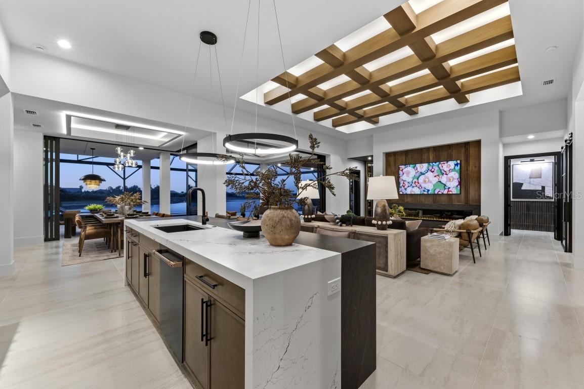EVERLY/WELLEN PARK - Residential