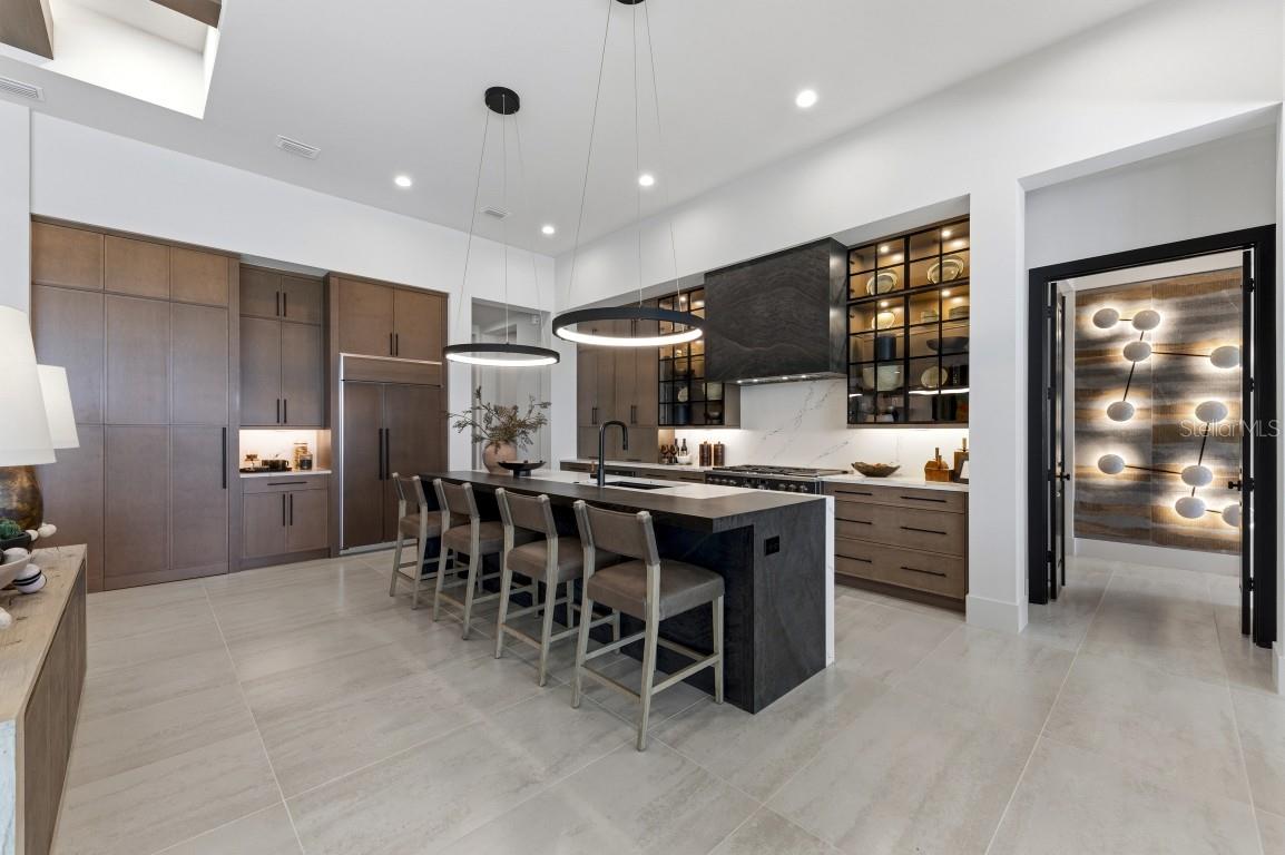 EVERLY/WELLEN PARK - Residential