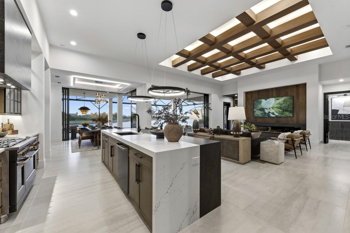 EVERLY/WELLEN PARK - Residential