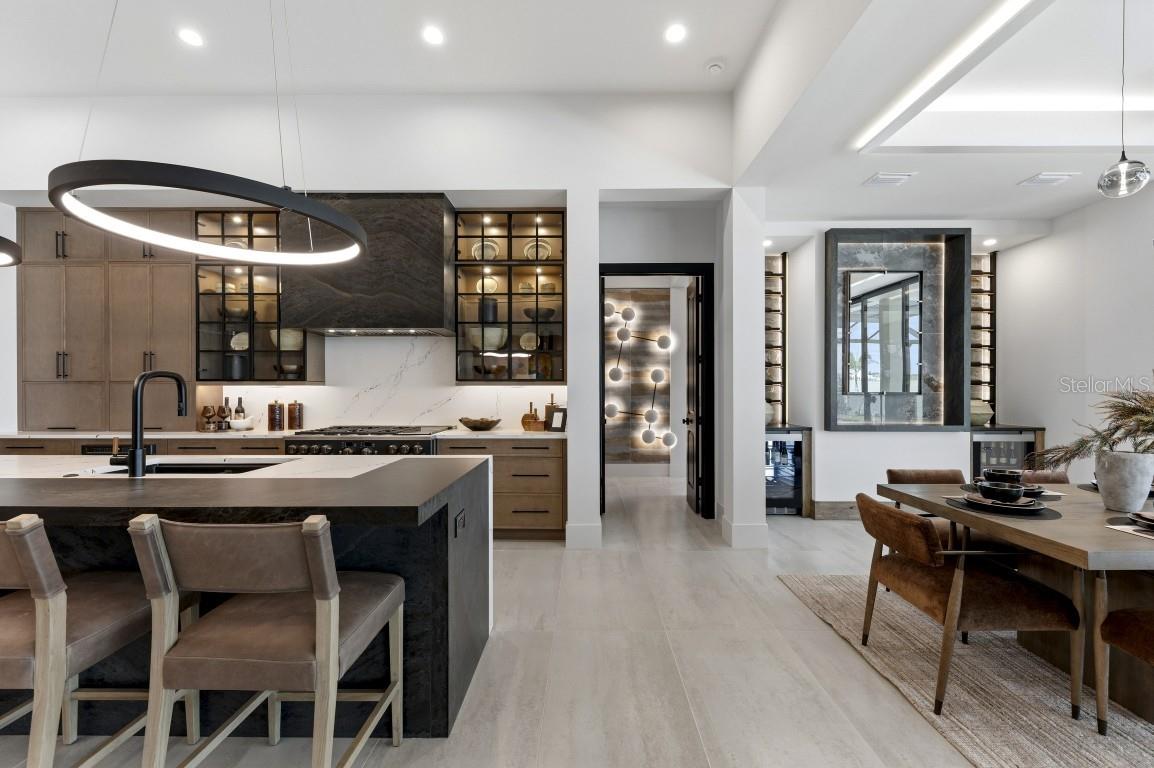 EVERLY/WELLEN PARK - Residential