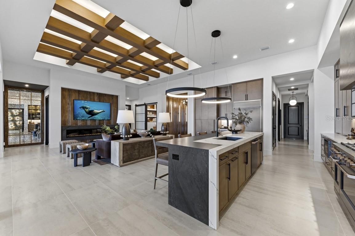 EVERLY/WELLEN PARK - Residential