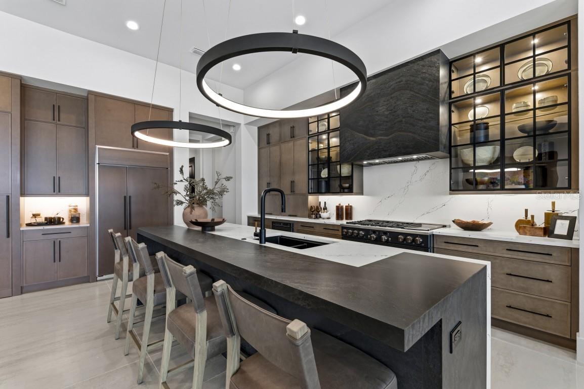 EVERLY/WELLEN PARK - Residential
