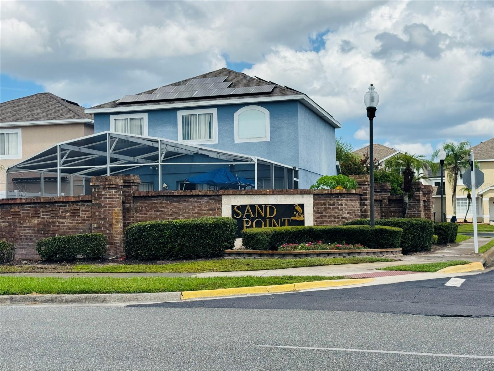SANDPOINT AT MEADOW WOODS - Residential