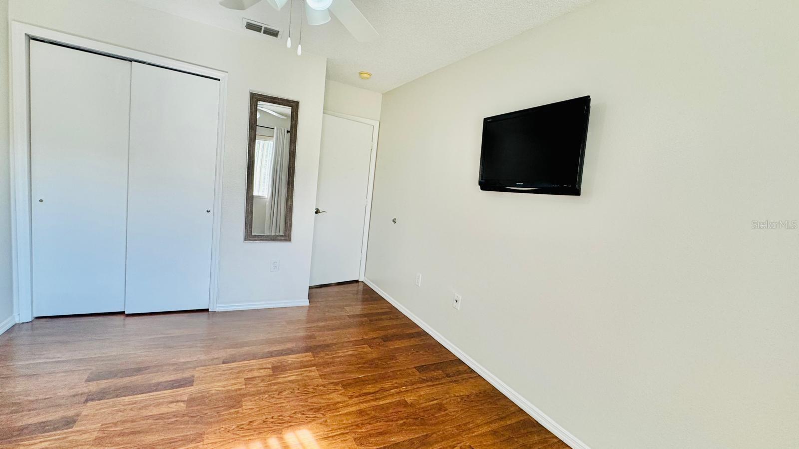 SANDPOINT AT MEADOW WOODS - Residential