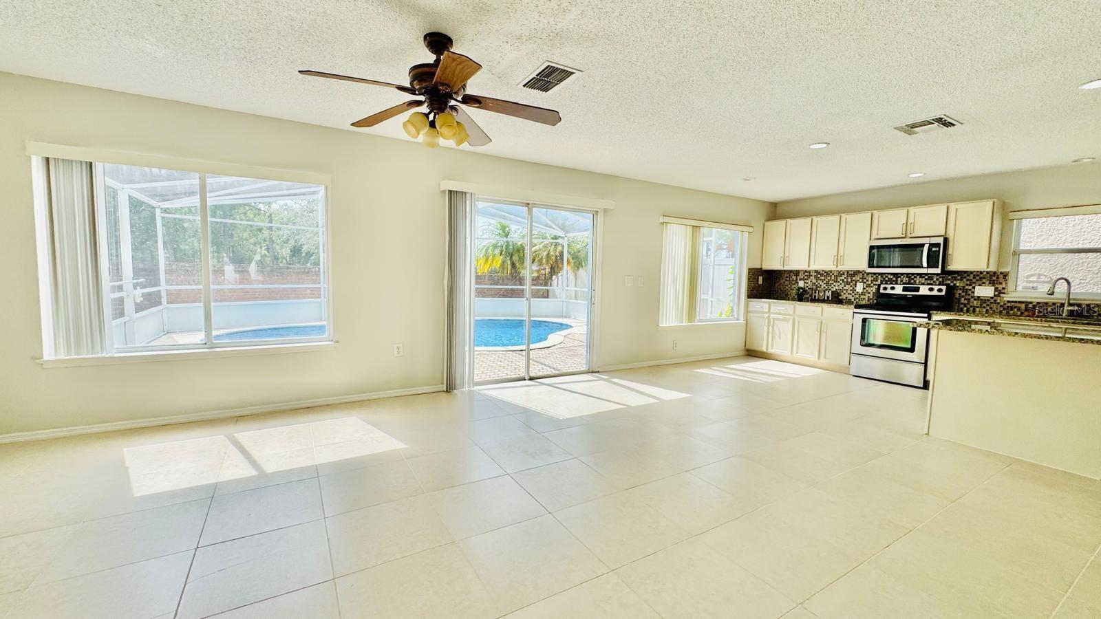 SANDPOINT AT MEADOW WOODS - Residential