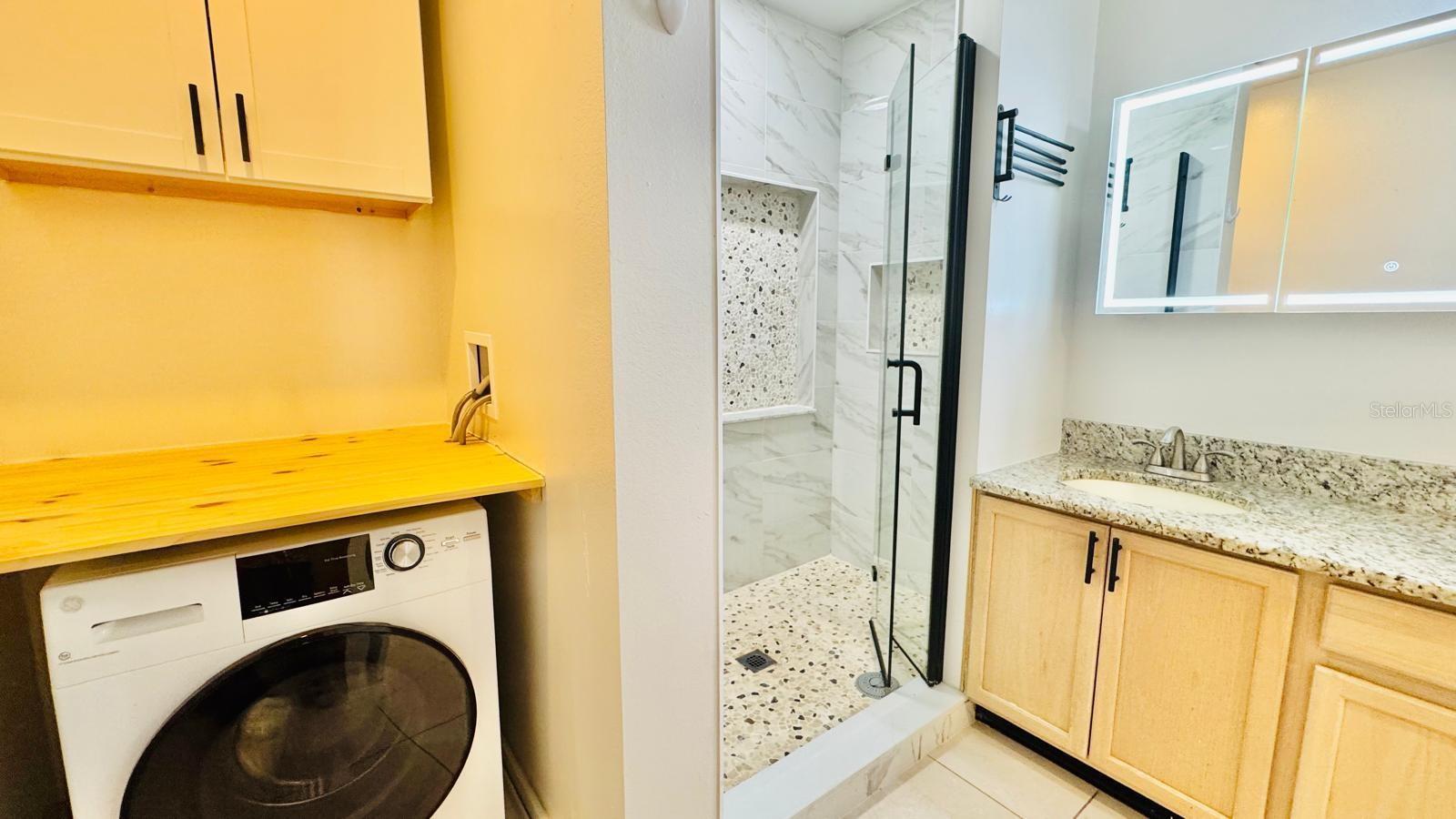 SANDPOINT AT MEADOW WOODS - Residential