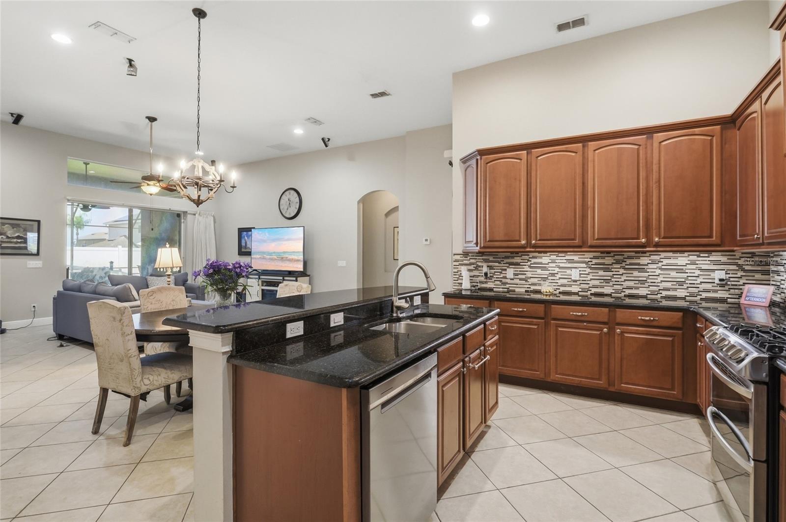 CARRIAGE POINTE A-I & L - Residential