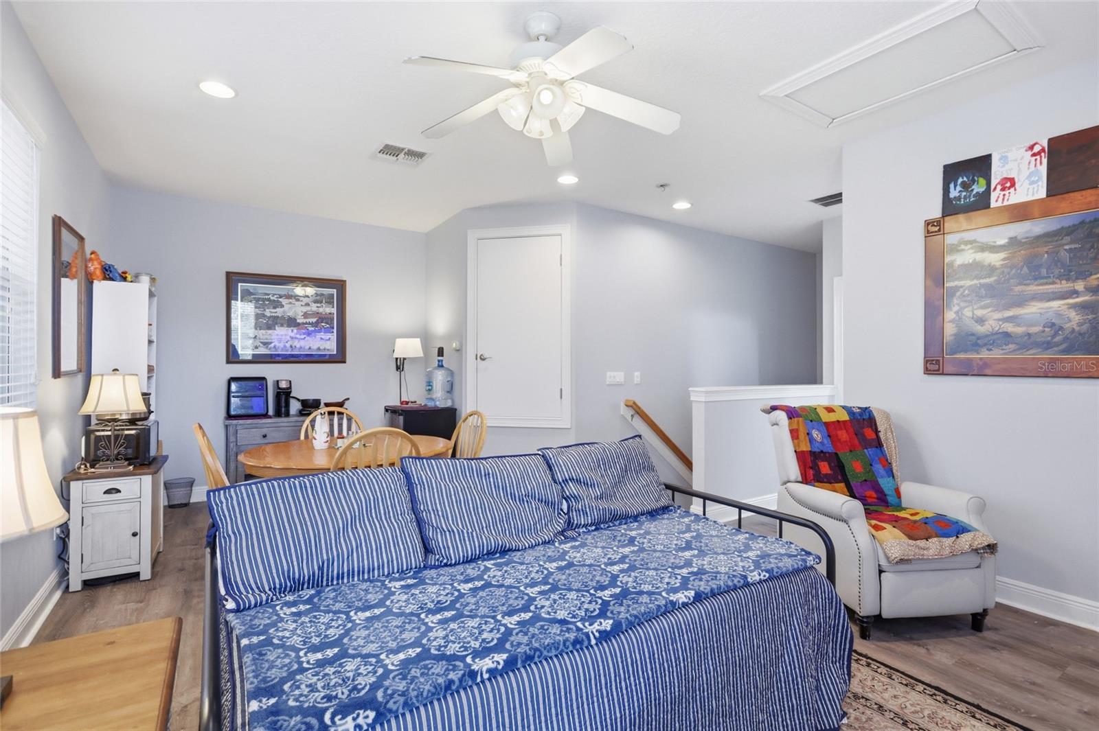 CARRIAGE POINTE A-I & L - Residential