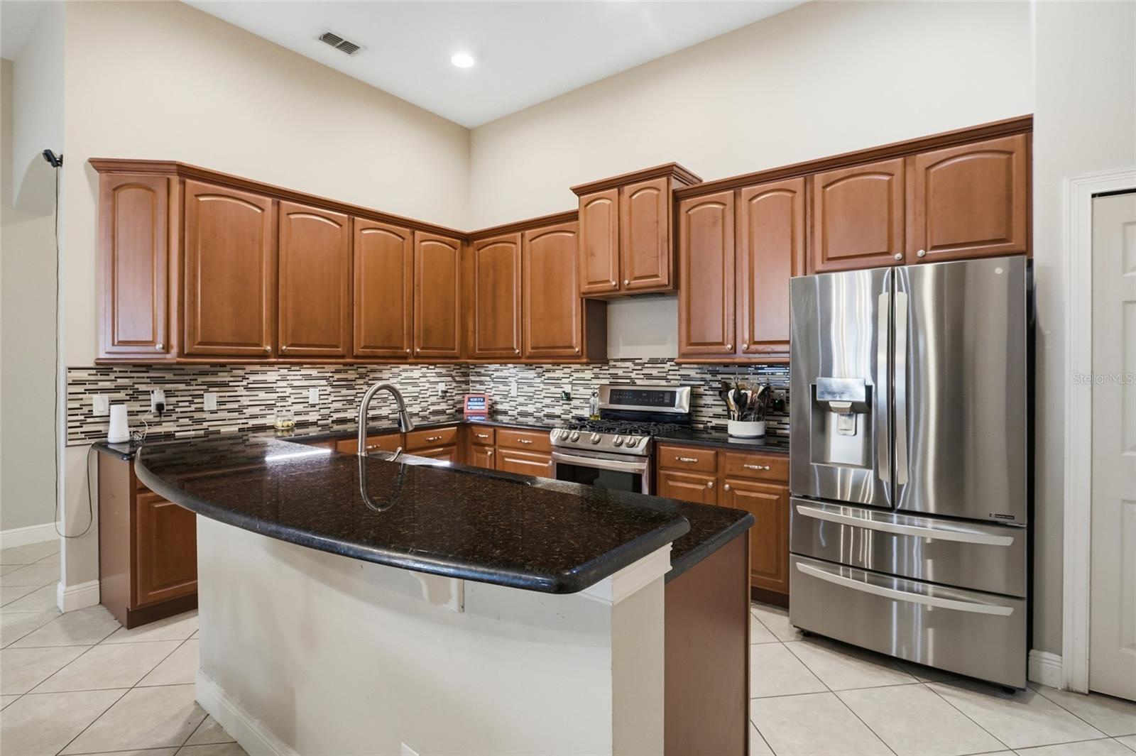 CARRIAGE POINTE A-I & L - Residential