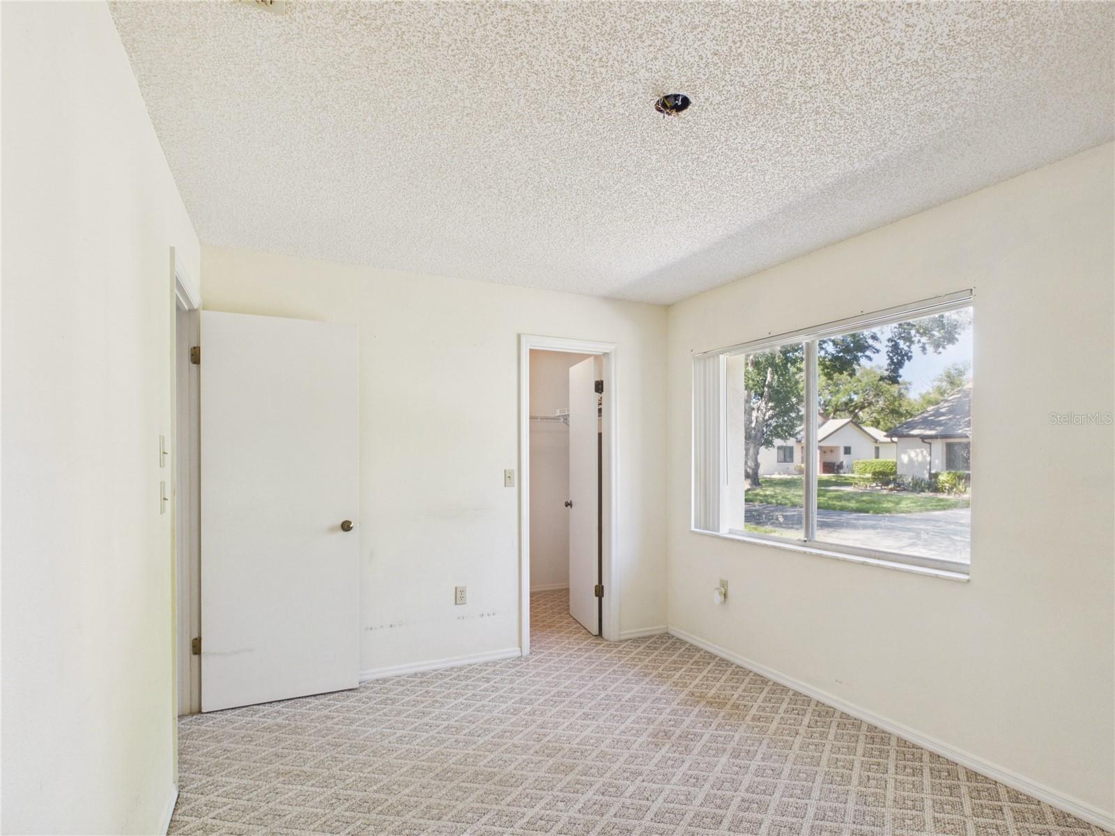 HEATHER WALK - Residential