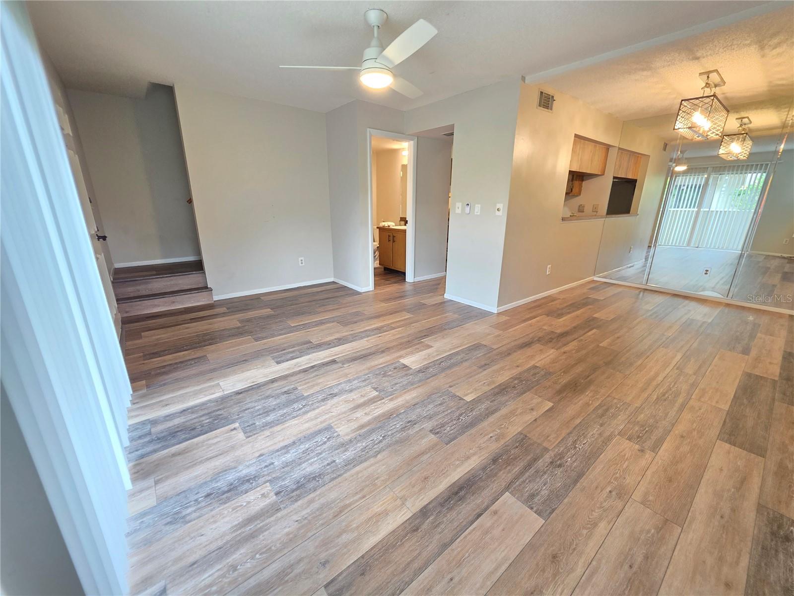 EASTWOOD SHORES 3 - Residential