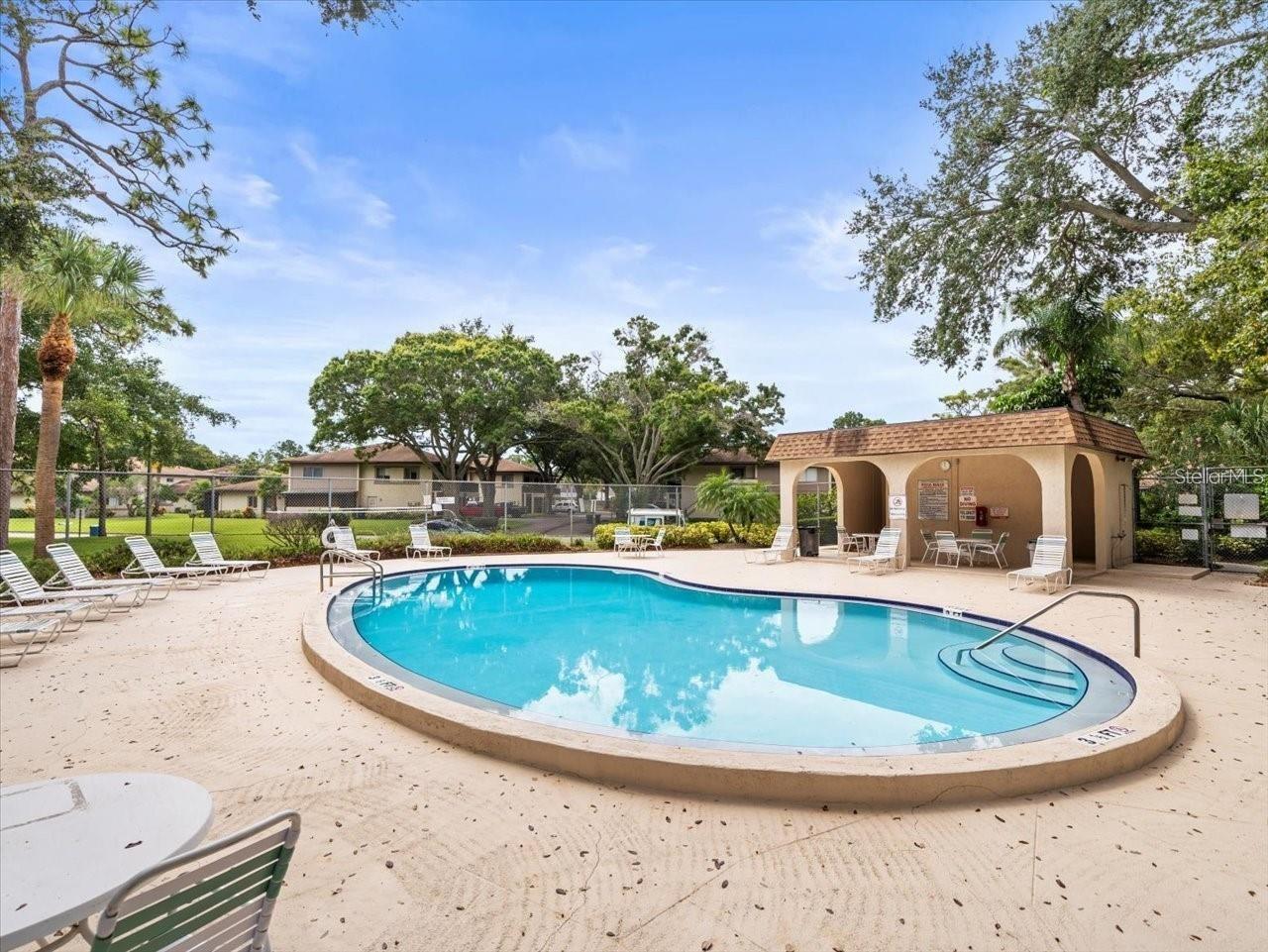EASTWOOD SHORES 3 - Residential