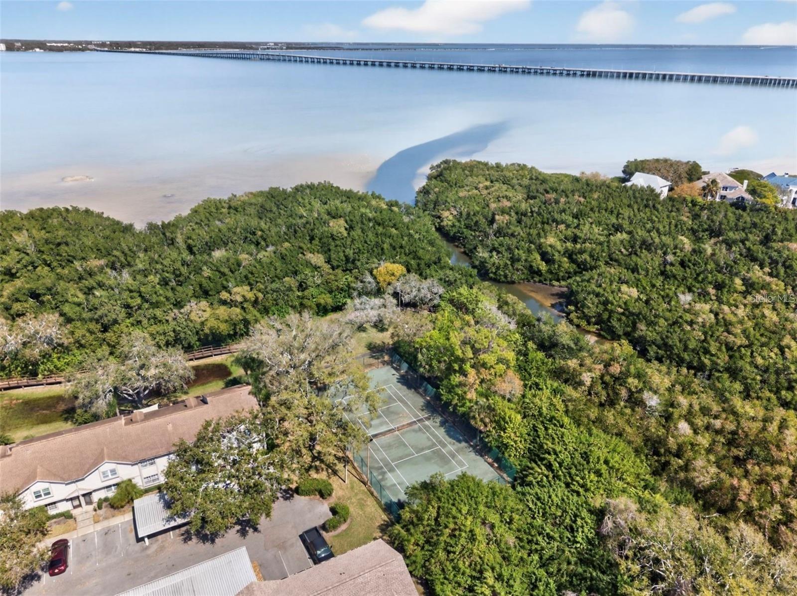 EASTWOOD SHORES 3 - Residential
