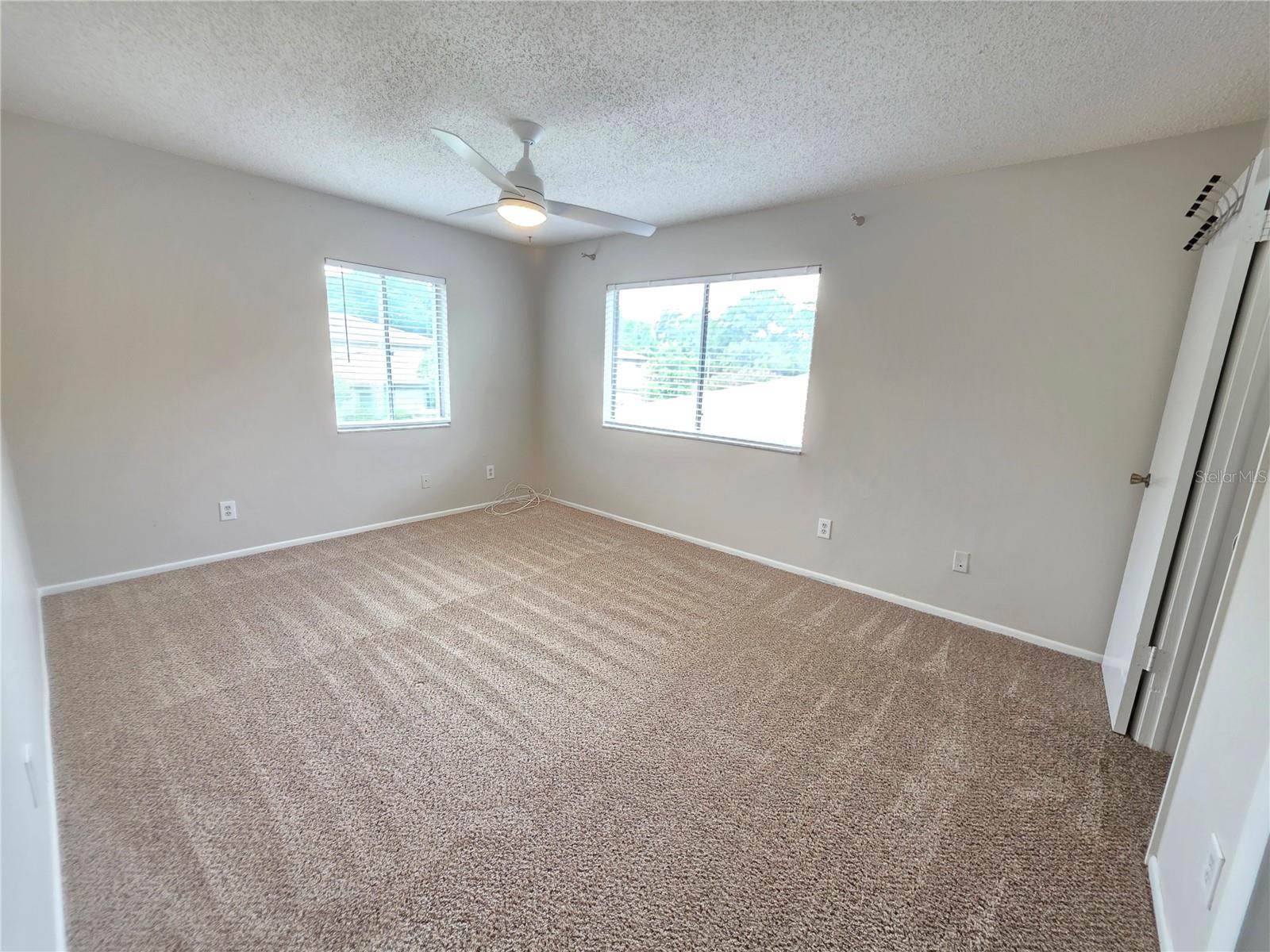EASTWOOD SHORES 3 - Residential