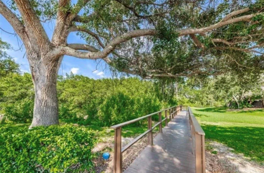 EASTWOOD SHORES 3 - Residential
