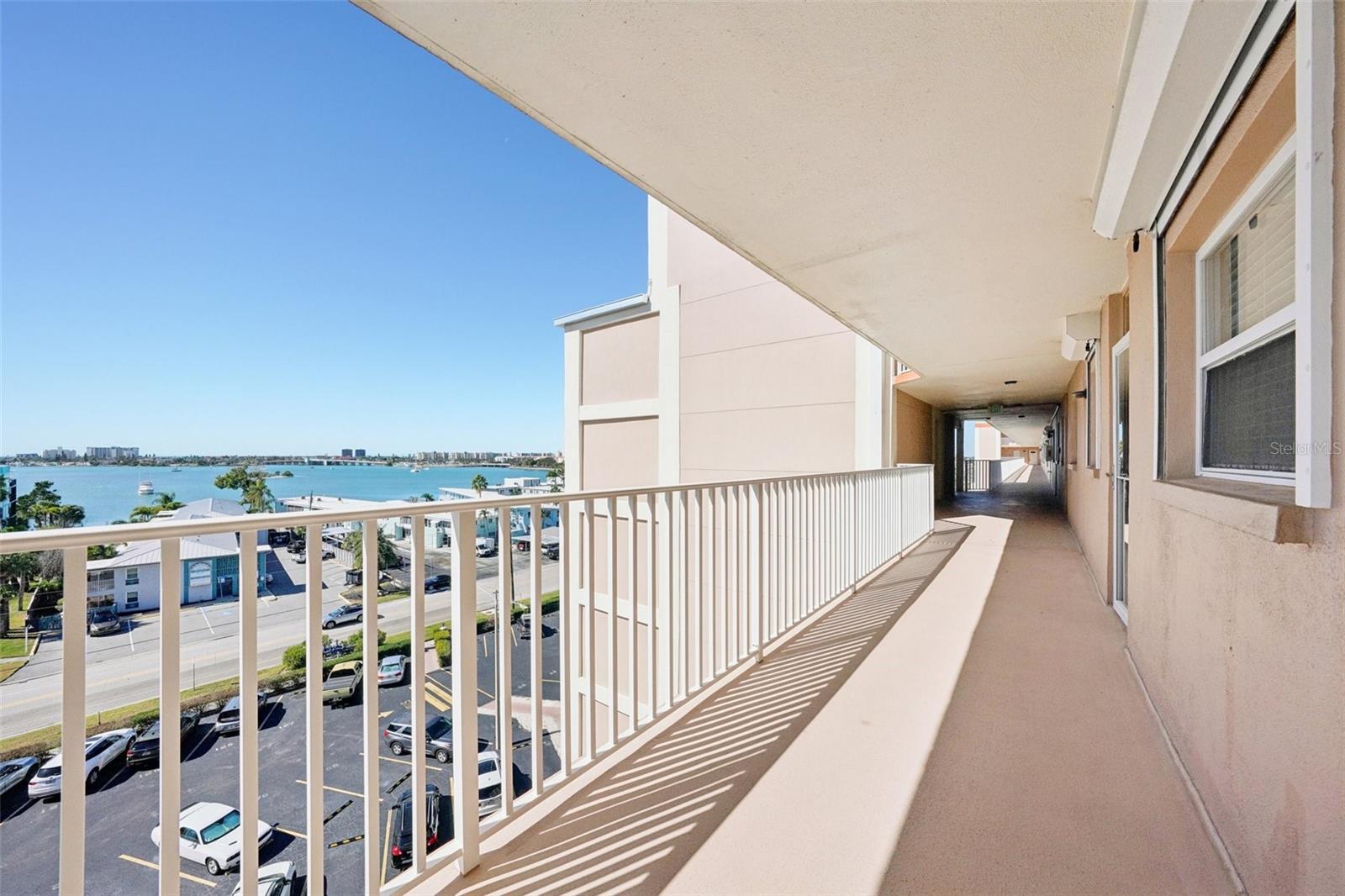 SHORE CREST BLDG - Residential