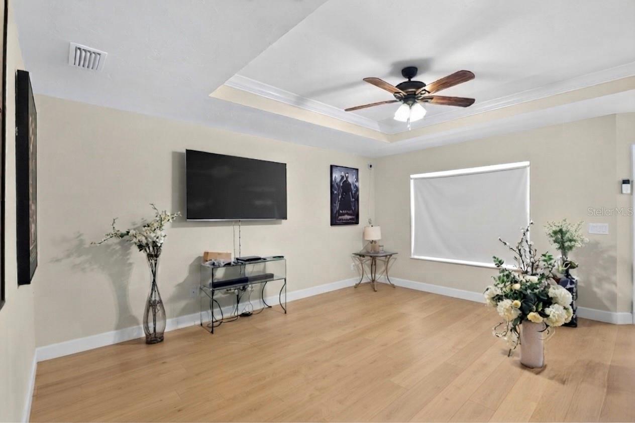 ASHTON RIDGE - Residential