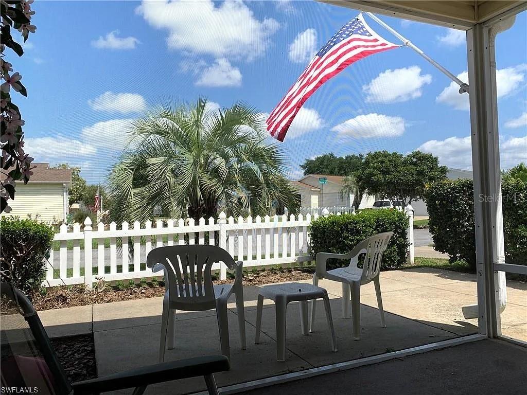 VILLAGES/SUMTER VILLA DELAVIST - Residential