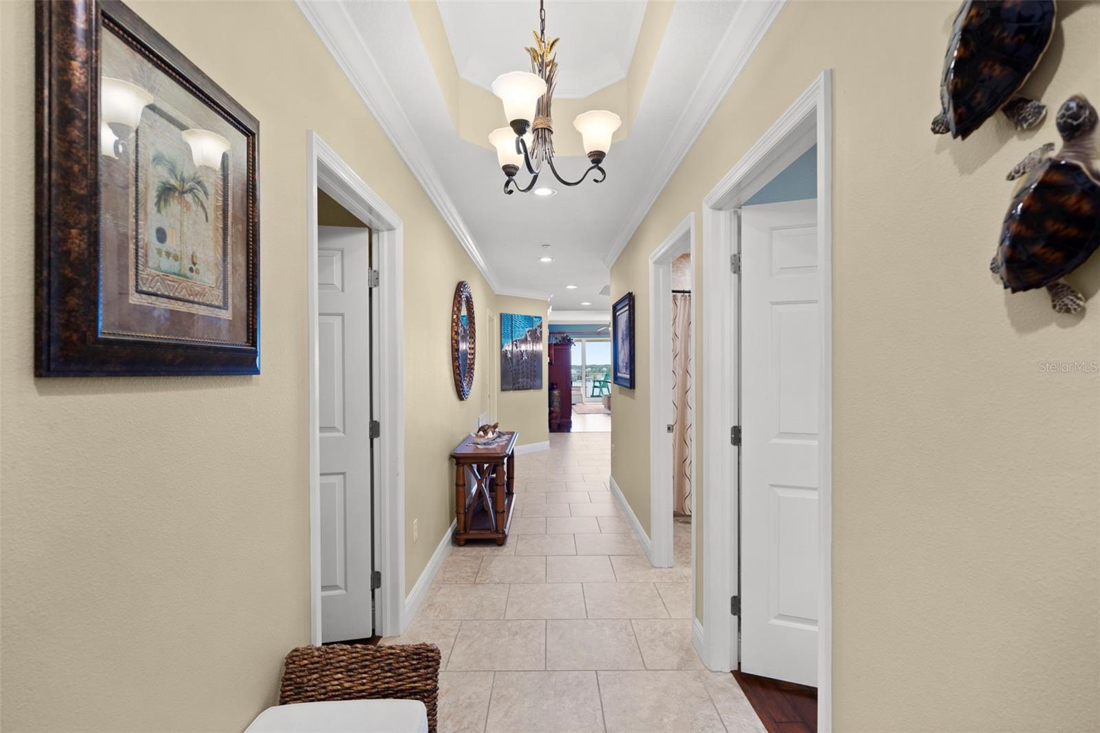 LAS BRISAS CONDO - Residential