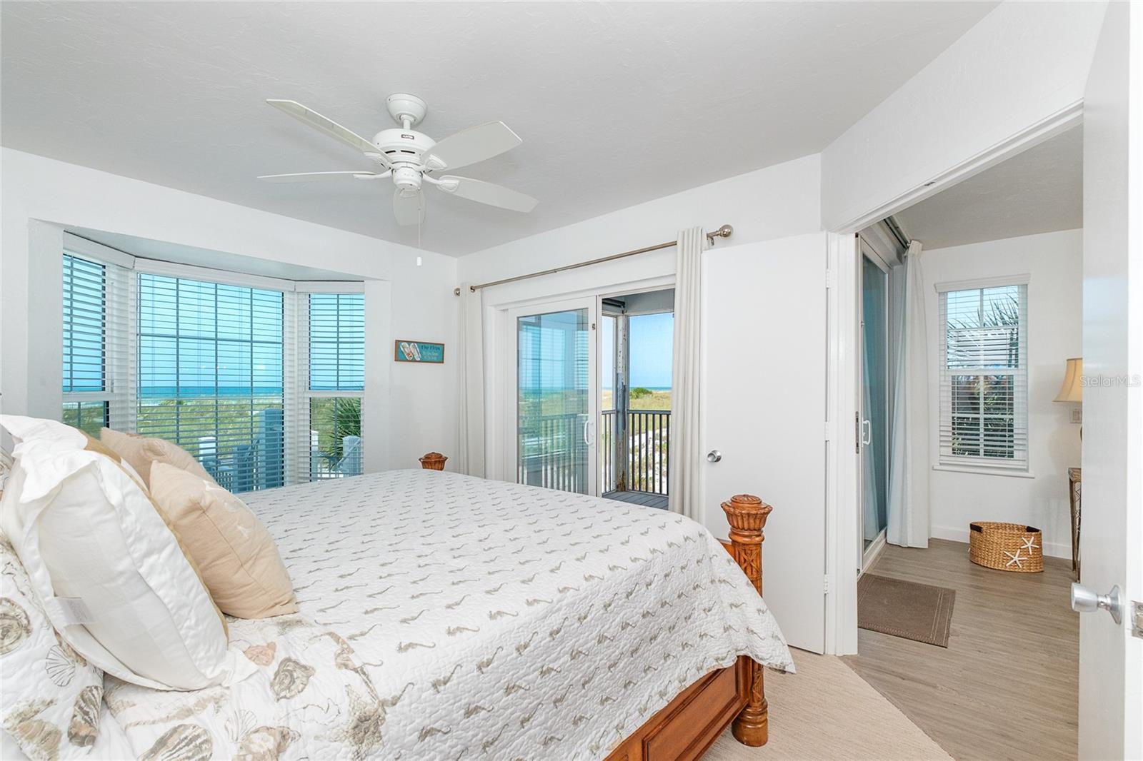 BEACH VILLAS BLDG 31 - Residential