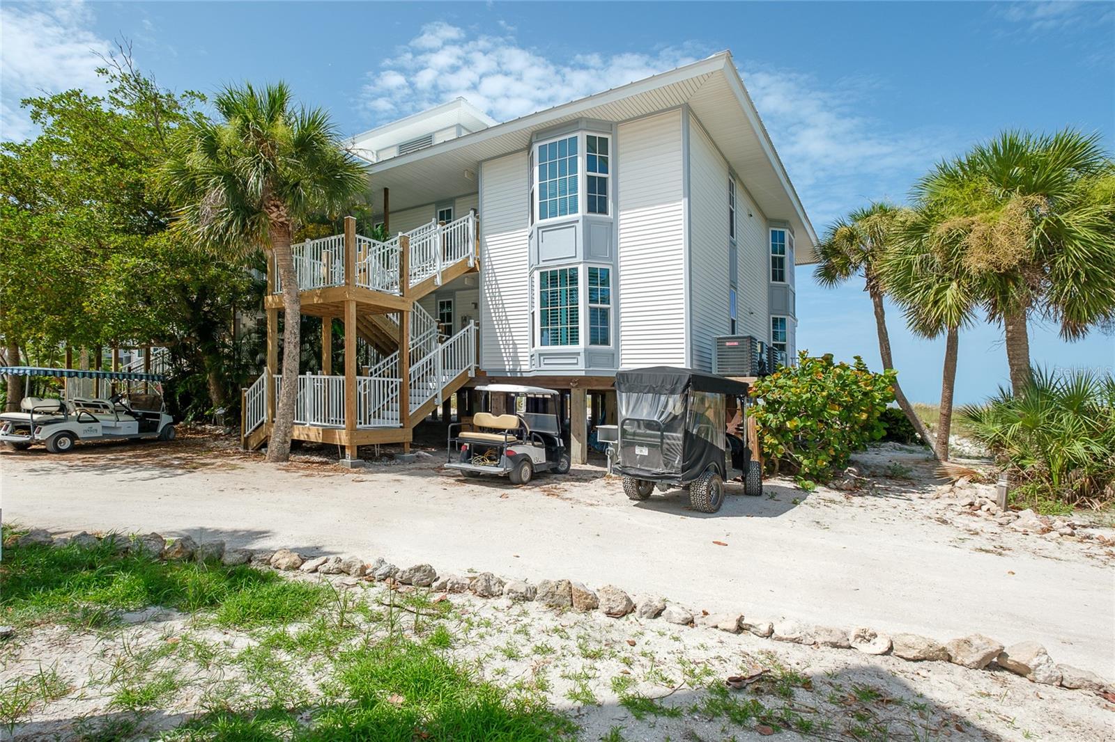 BEACH VILLAS BLDG 31 - Residential