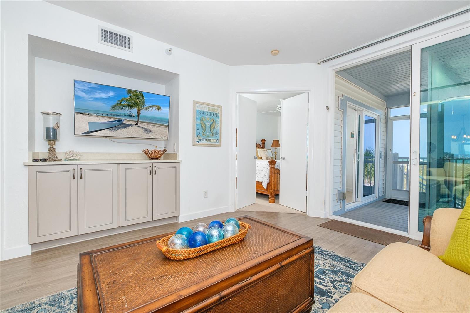 BEACH VILLAS BLDG 31 - Residential