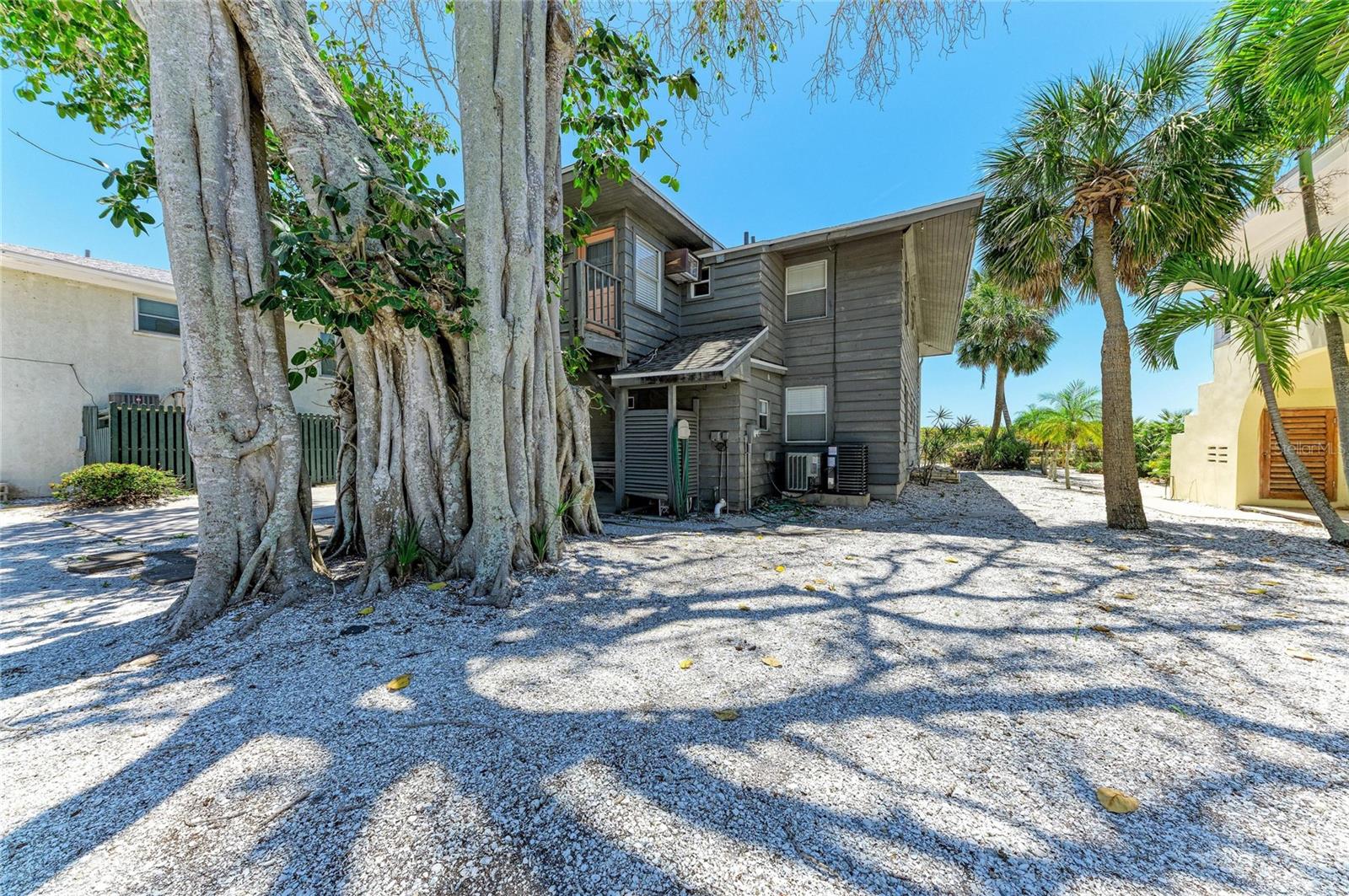 ANNA MARIA BEACH - Residential Lease
