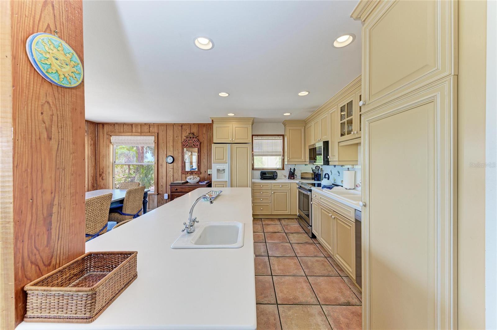 ANNA MARIA BEACH - Residential Lease