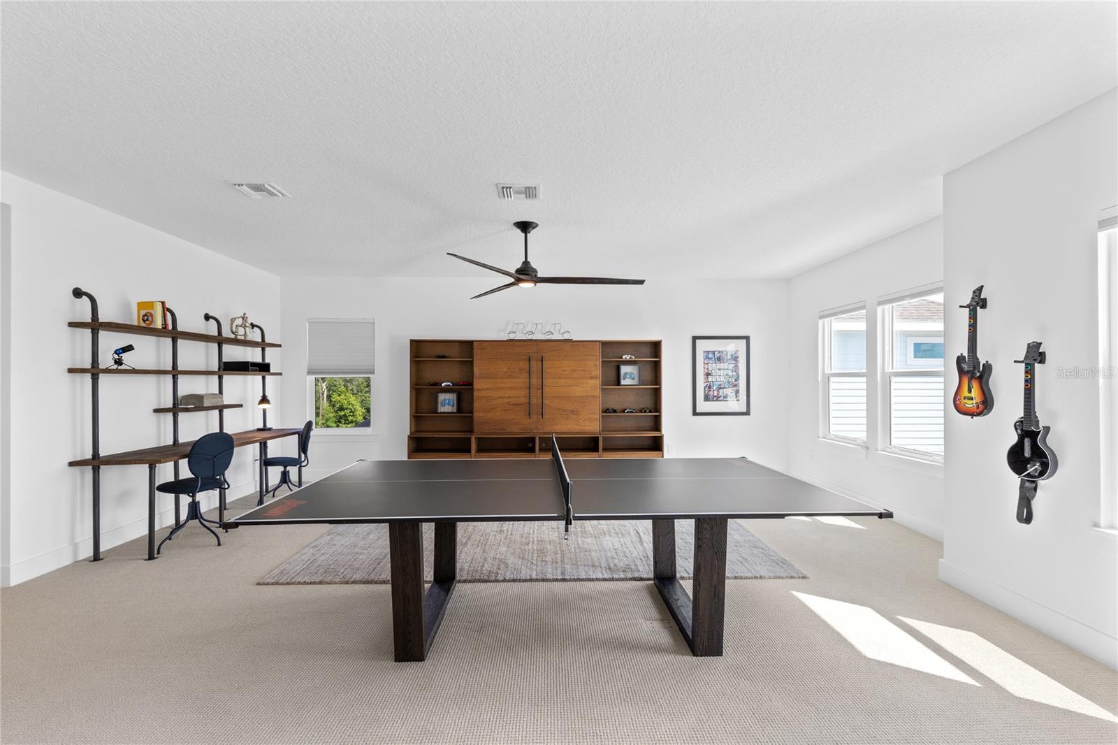 WESLYN PARK - Residential