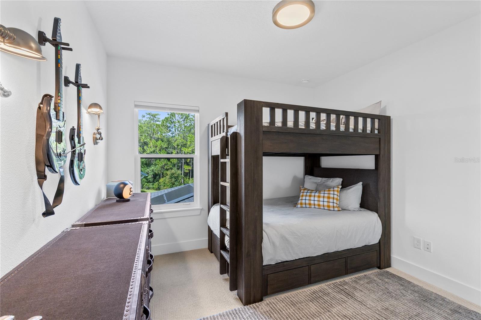 WESLYN PARK - Residential
