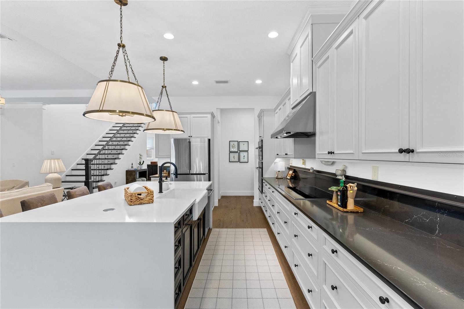 WESLYN PARK - Residential